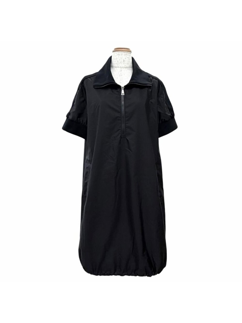 Moncler Abito Collar Logo Half Zip Short Sleeve Nylon Dress Black Silver 42